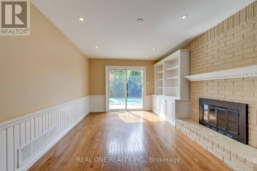 3944 Glamis Court — photo 10 of 35