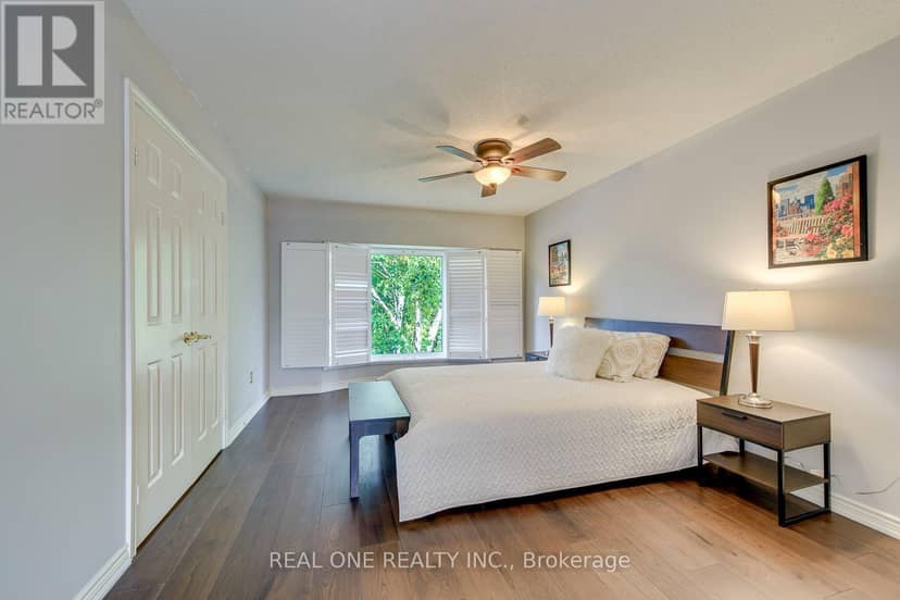 3944 Glamis Court — photo 15 of 35