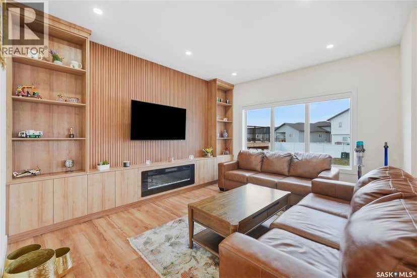 559 Kalra STREET — photo 14 of 40