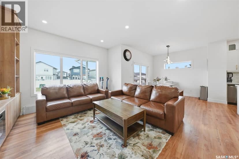 559 Kalra STREET — photo 15 of 40