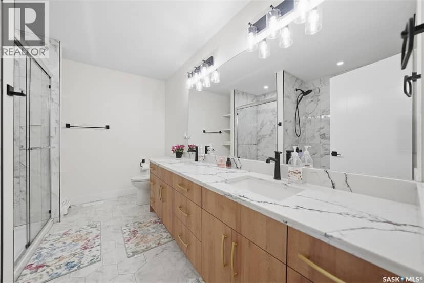 559 Kalra STREET — photo 21 of 40
