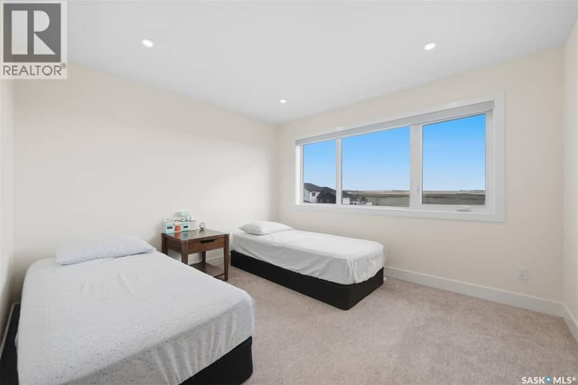 559 Kalra STREET — photo 23 of 40
