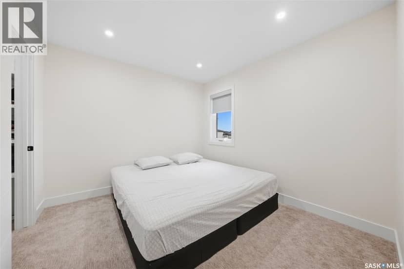 559 Kalra STREET — photo 24 of 40
