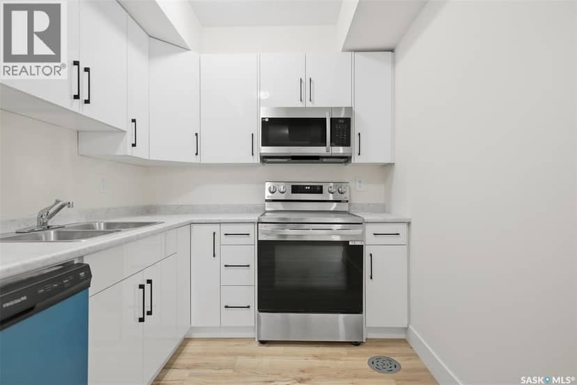 559 Kalra STREET — photo 32 of 40