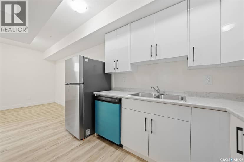 559 Kalra STREET — photo 33 of 40