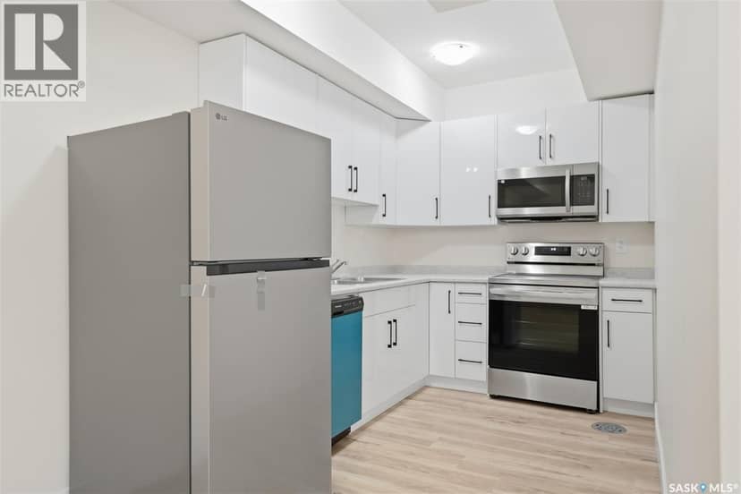 559 Kalra STREET — photo 34 of 40