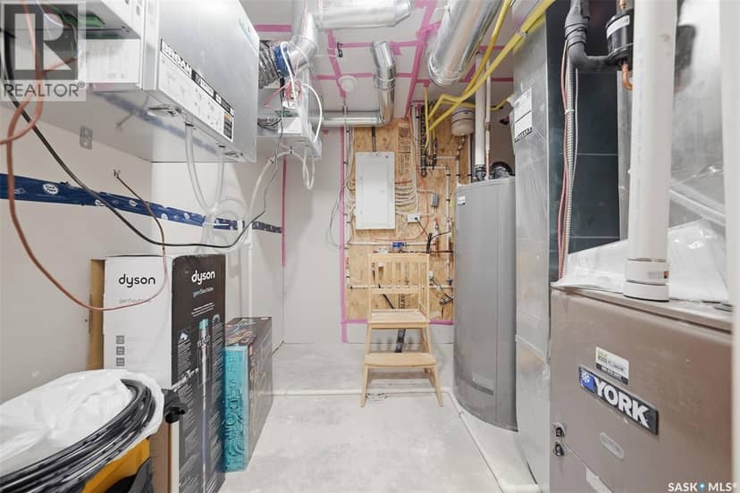 559 Kalra STREET — photo 39 of 40