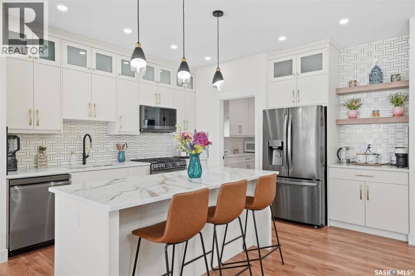 559 Kalra STREET — photo 6 of 40