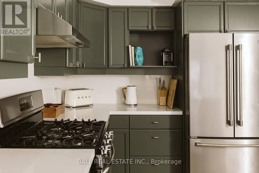 66 Highlands Crescent — photo 20 of 40