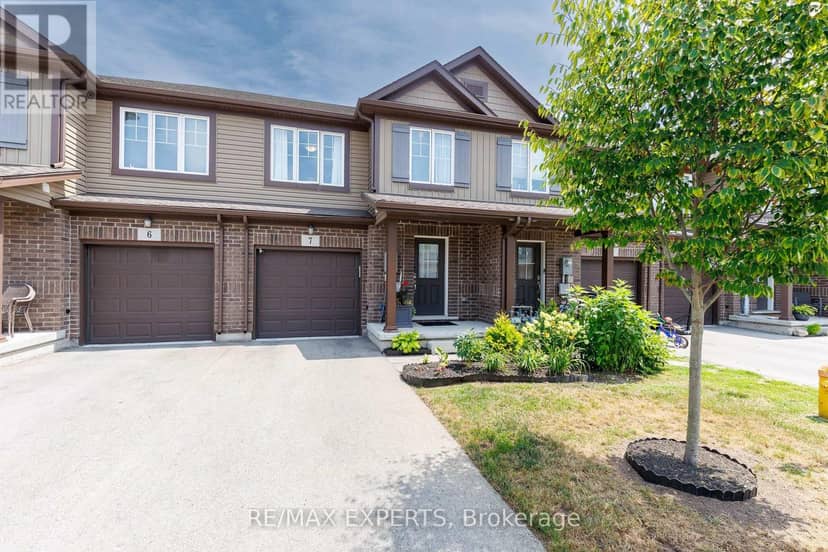 7 - 340 Prospect Point Road, Fort Erie, photo 2