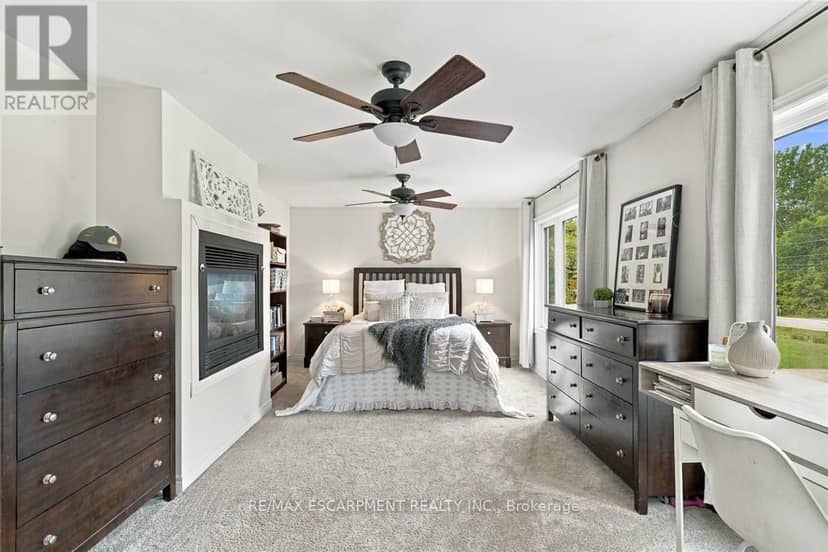 9793 Dickenson Road W — photo 27 of 40
