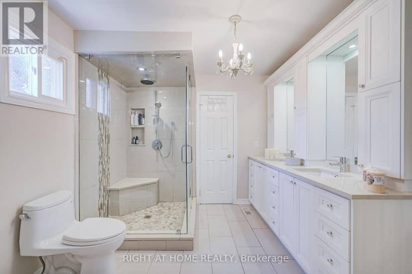 71 Bayhampton Crescent — photo 34 of 40