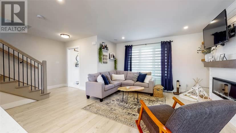 8 Walnut Street — photo 4 of 24