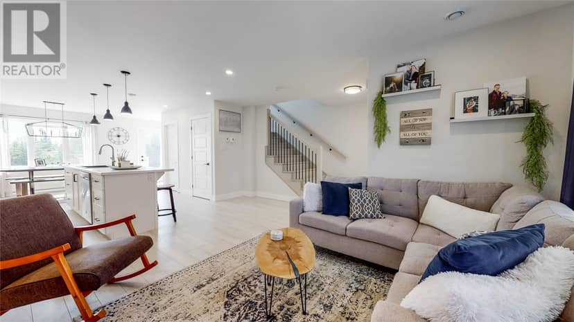 8 Walnut Street — photo 7 of 24
