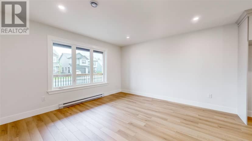 8 Walnut Street — photo 9 of 24