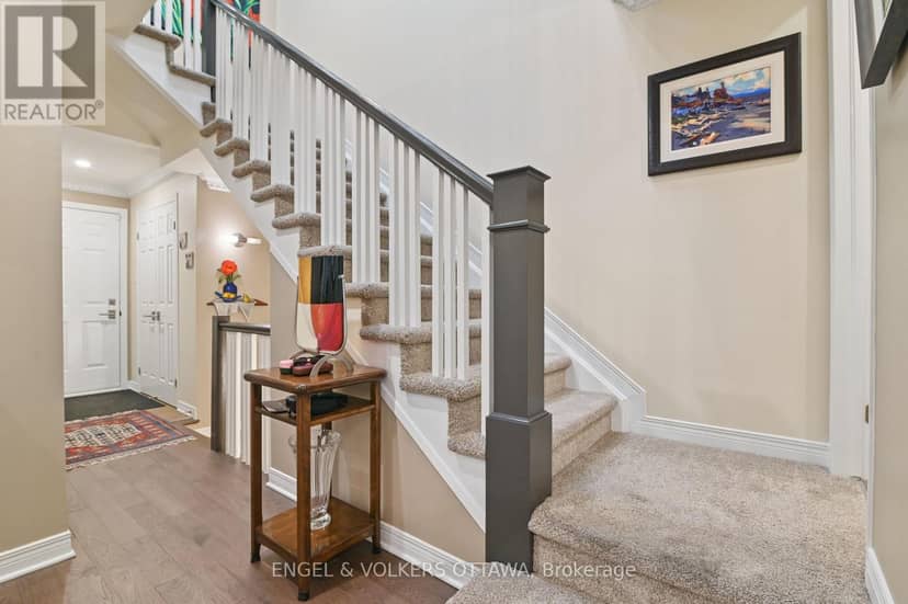 11 Creek's End Lane — photo 6 of 40