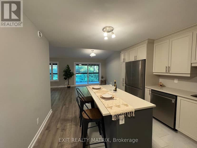 207 - 83 St Moritz Trail, Russell, photo 7