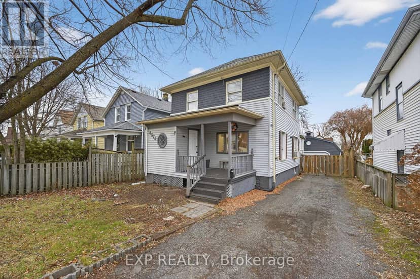 4576 Fourth Avenue — photo 2 of 40