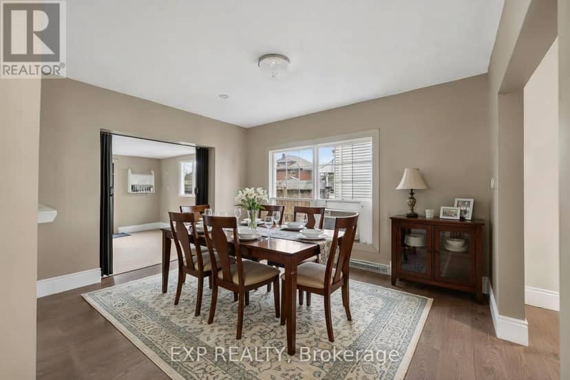 4576 Fourth Avenue — photo 9 of 40
