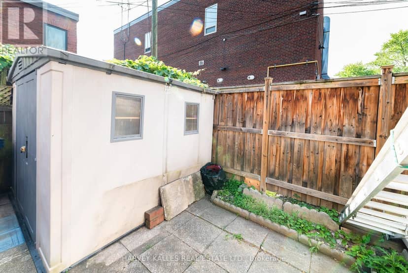 6 Crocker Avenue — photo 10 of 23