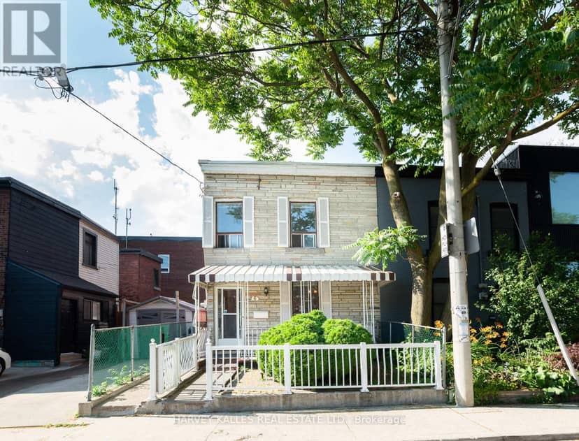 6 Crocker Avenue, Toronto, photo 2
