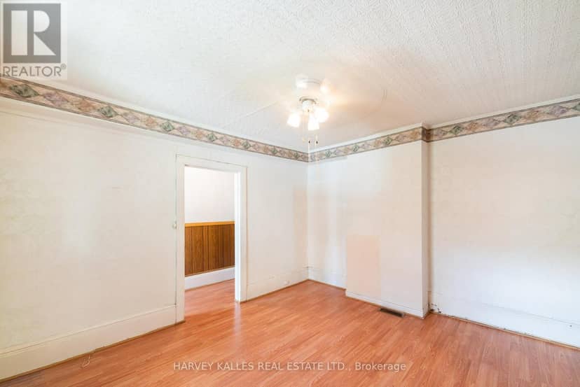 6 Crocker Avenue, Toronto, photo 5
