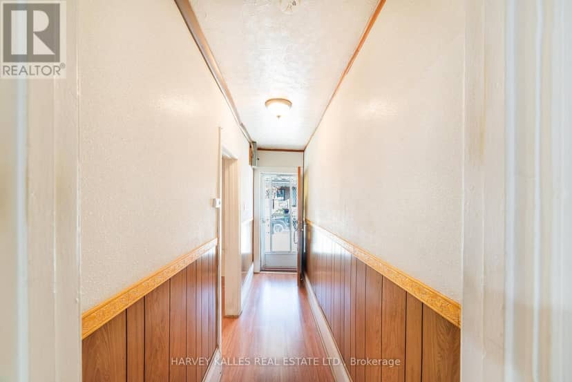 6 Crocker Avenue, Toronto, photo 7