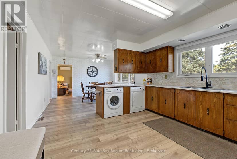 608 Drive-In Road, West Nipissing, photo 4