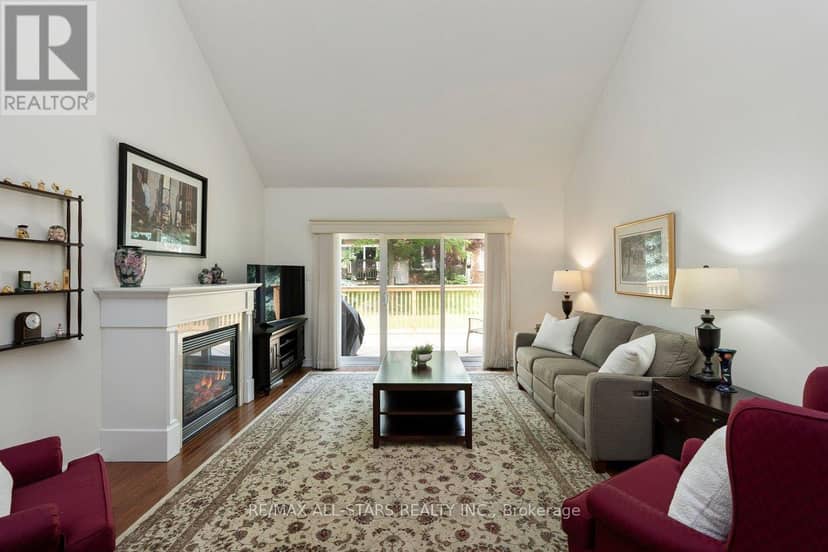 52 Oasis Way — photo 2 of 40