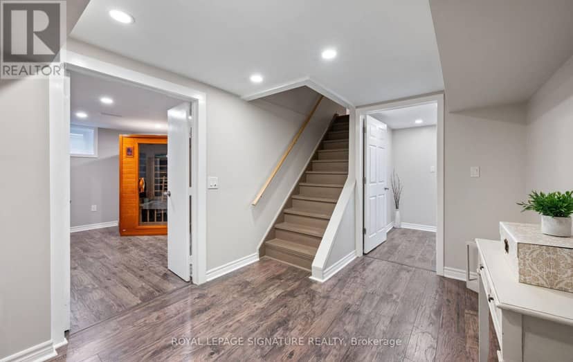 42 Shieldmark Crescent — photo 27 of 38