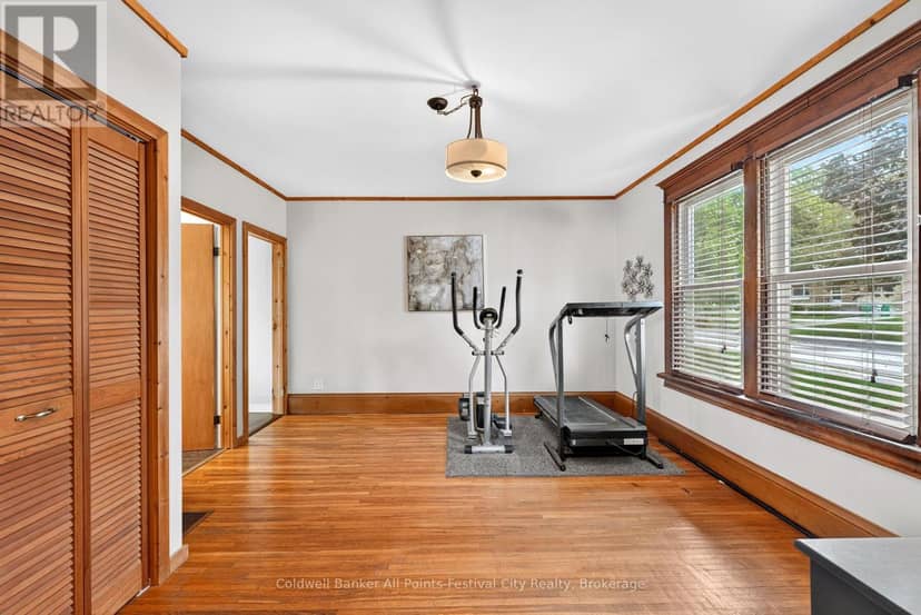 163 Brock Street — photo 9 of 40