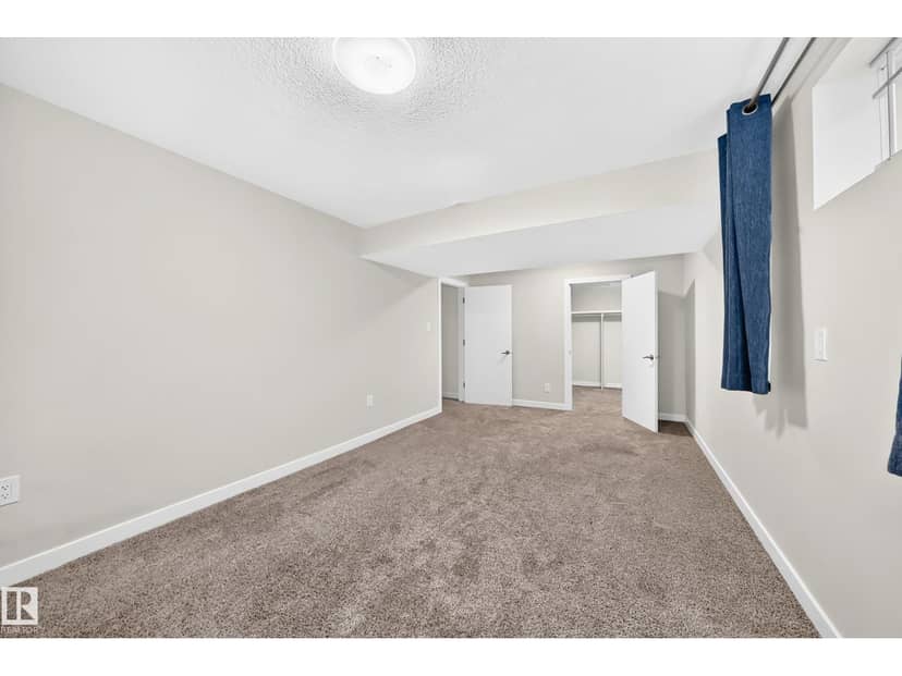 9426 150 ST NW NW — photo 33 of 40