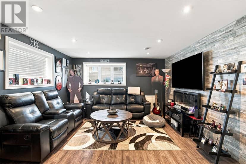 7 Brant Drive — photo 14 of 30