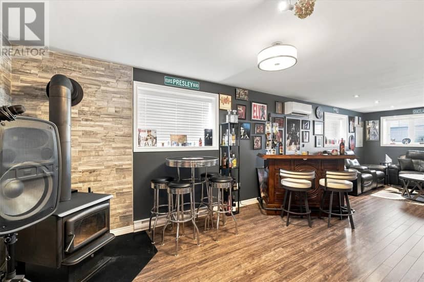 7 Brant Drive — photo 12 of 30