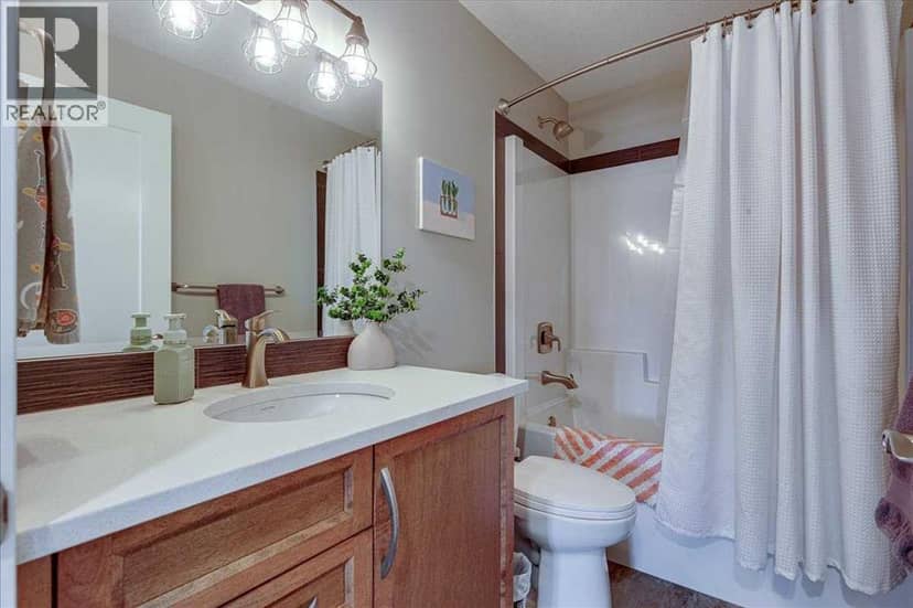 29 Longmire Close — photo 35 of 40