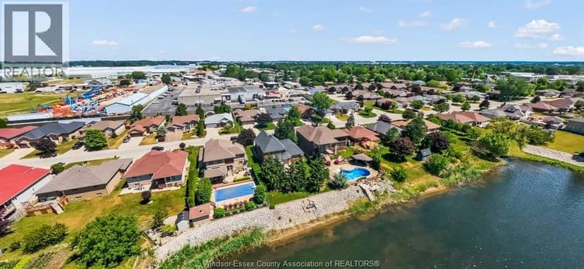 24 Sandy Lake — photo 40 of 40