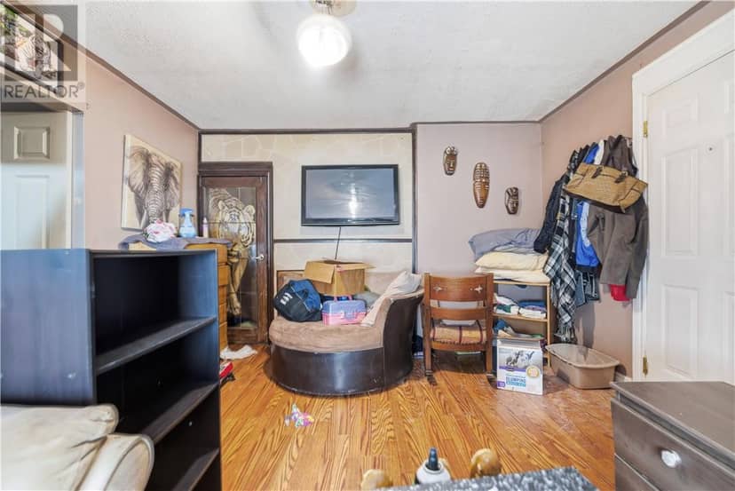 427 Montague Avenue — photo 16 of 40