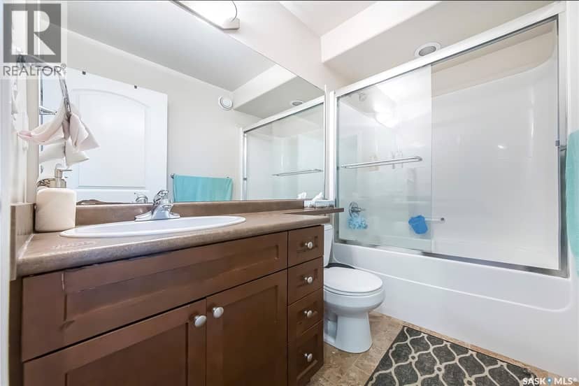 511 Coad CRESCENT — photo 16 of 40