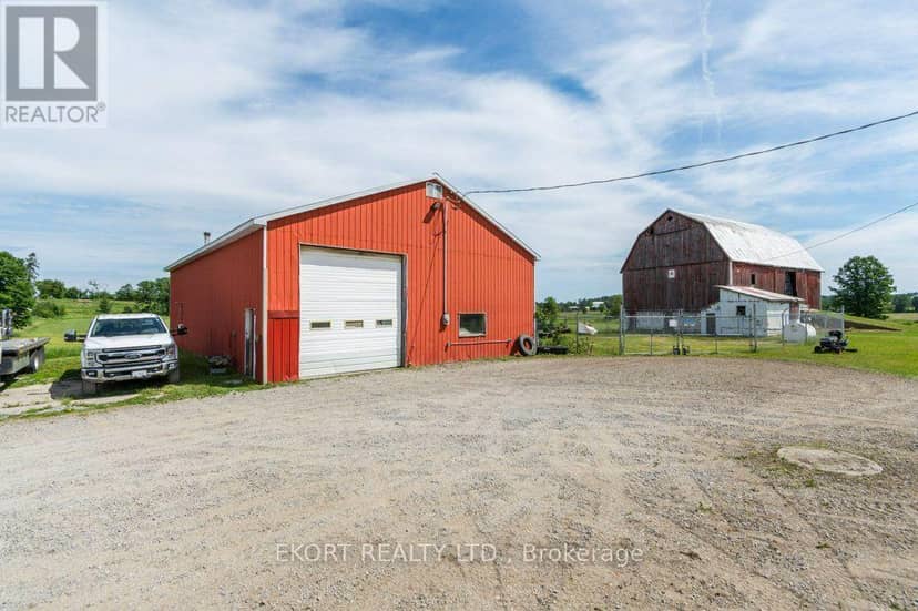 272 Coutts Road — photo 16 of 40
