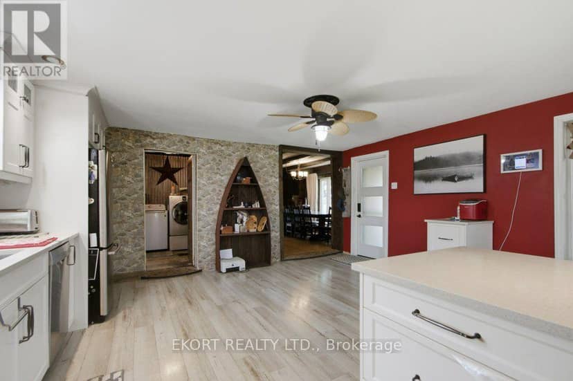 272 Coutts Road — photo 29 of 40