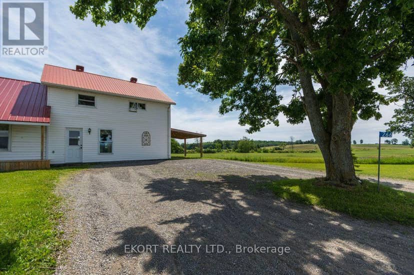 272 Coutts Road — photo 5 of 40