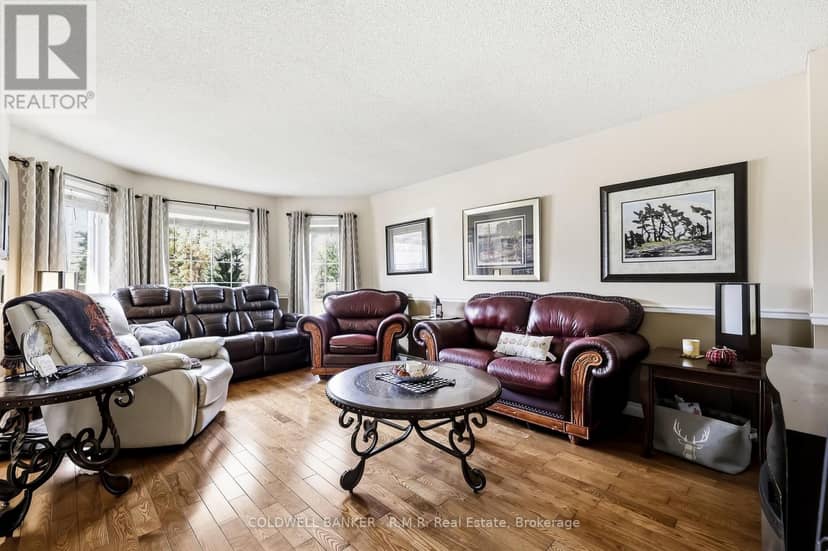 25 Cedar Court — photo 9 of 40