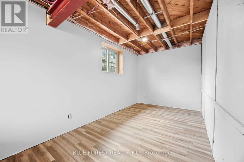 6 York Street — photo 30 of 40
