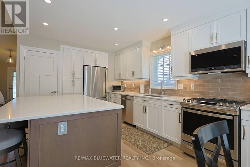 353 Shannon Boulevard — photo 20 of 40