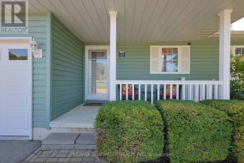 353 Shannon Boulevard — photo 9 of 40