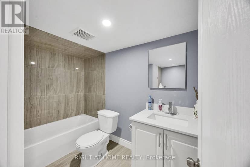 3184 Pomeroy Lane — photo 34 of 40