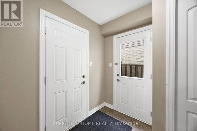 3184 Pomeroy Lane — photo 35 of 40
