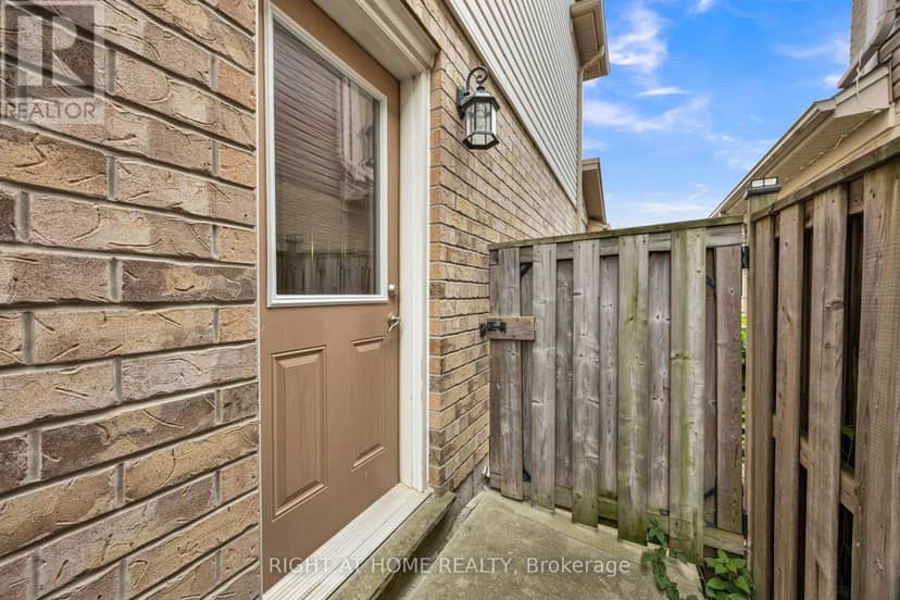 3184 Pomeroy Lane — photo 36 of 40
