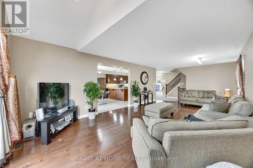 3184 Pomeroy Lane — photo 6 of 40