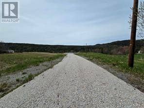 62A Country Road — photo 11 of 13